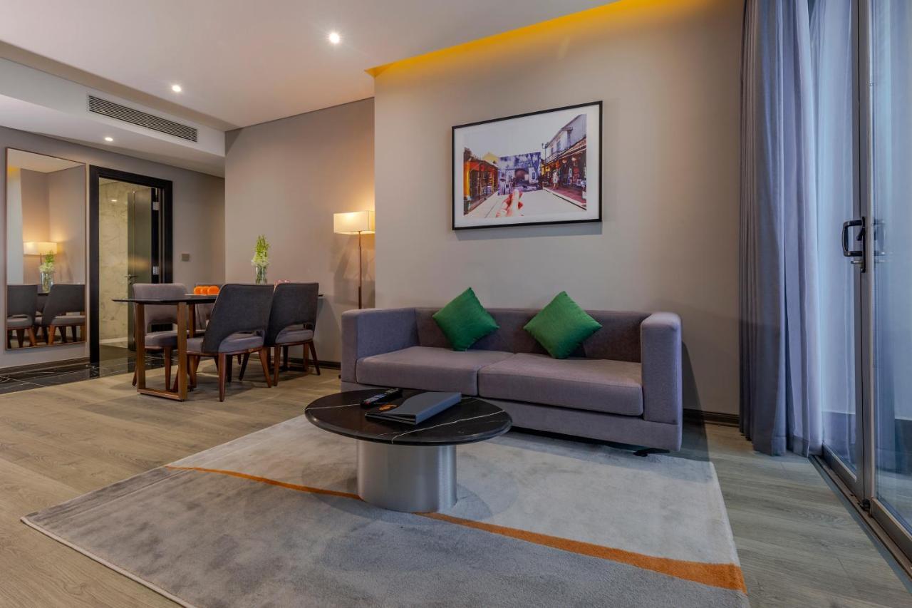 Le Sands Oceanfront Danang Hotel Esterno foto